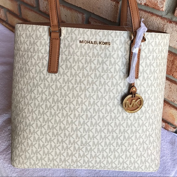 Michael Kors Handbags - Michael kors MORGAN large tote